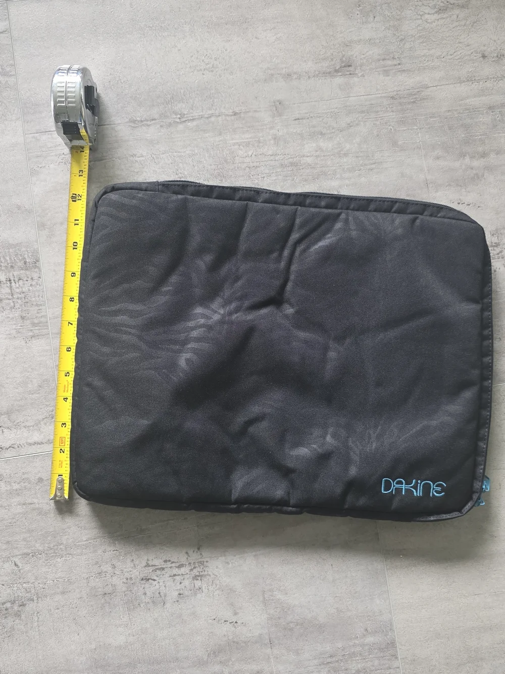 Dakine Black Padded Laptop Sleeve